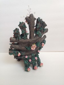 Gloriann Irizarry has created this amazing paper clay fairy throne with vines and roses