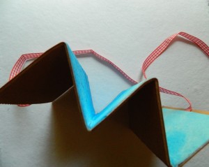 How to Make an Accordion Book with your own style