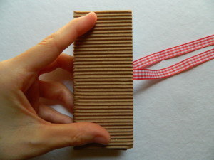 How to Make an Accordion Book with your own style