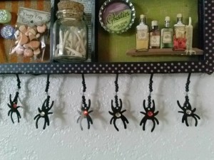 spider ribbon tray